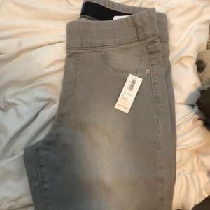Gray old navy mid rise jeans
